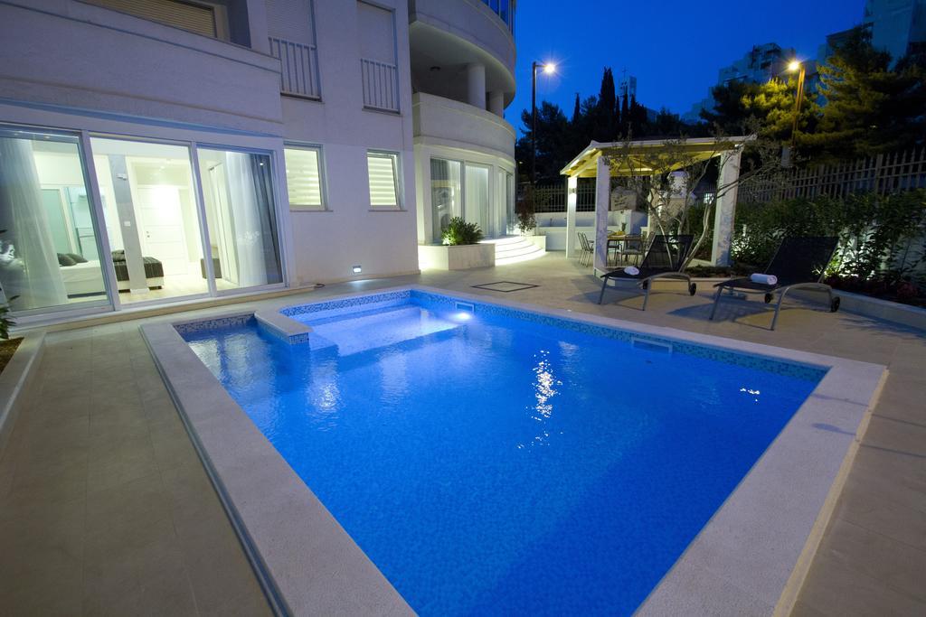 Luxury Apartment Split Exterior photo
